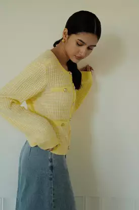 Classy days cardigan in yellow