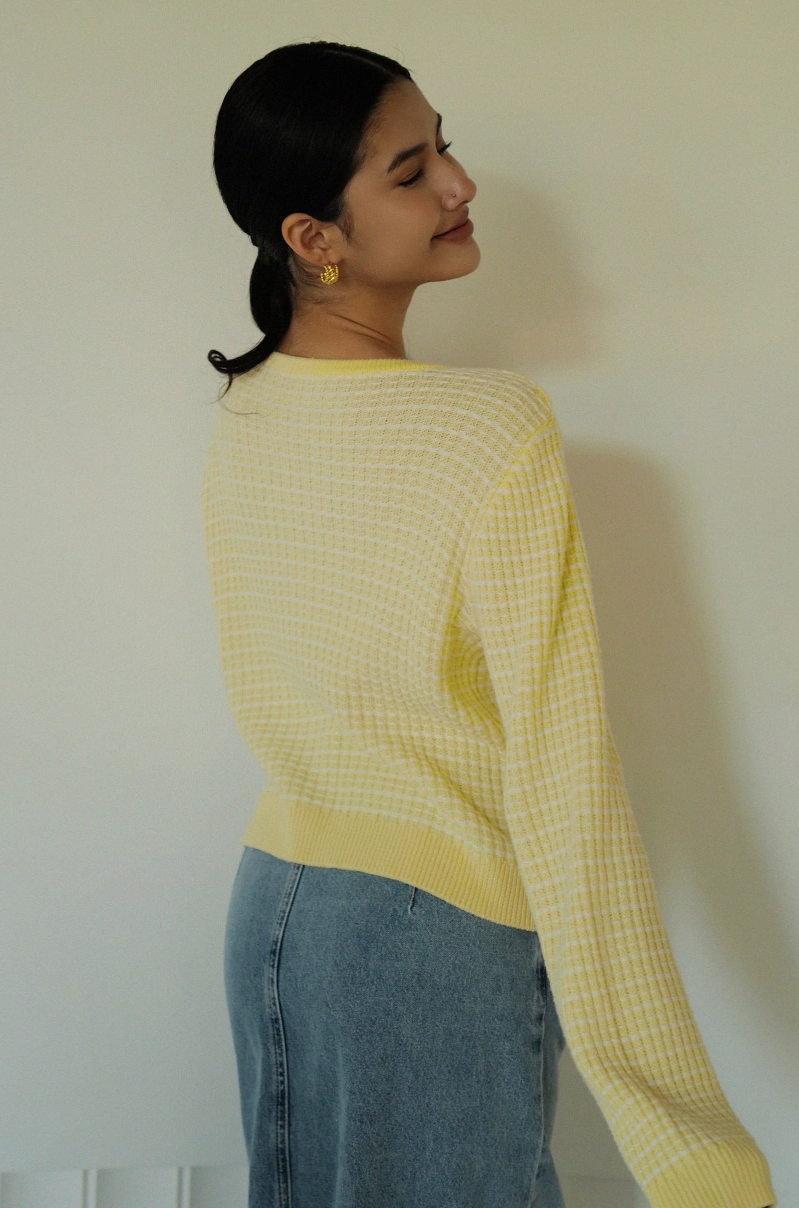 Classy days cardigan in yellow