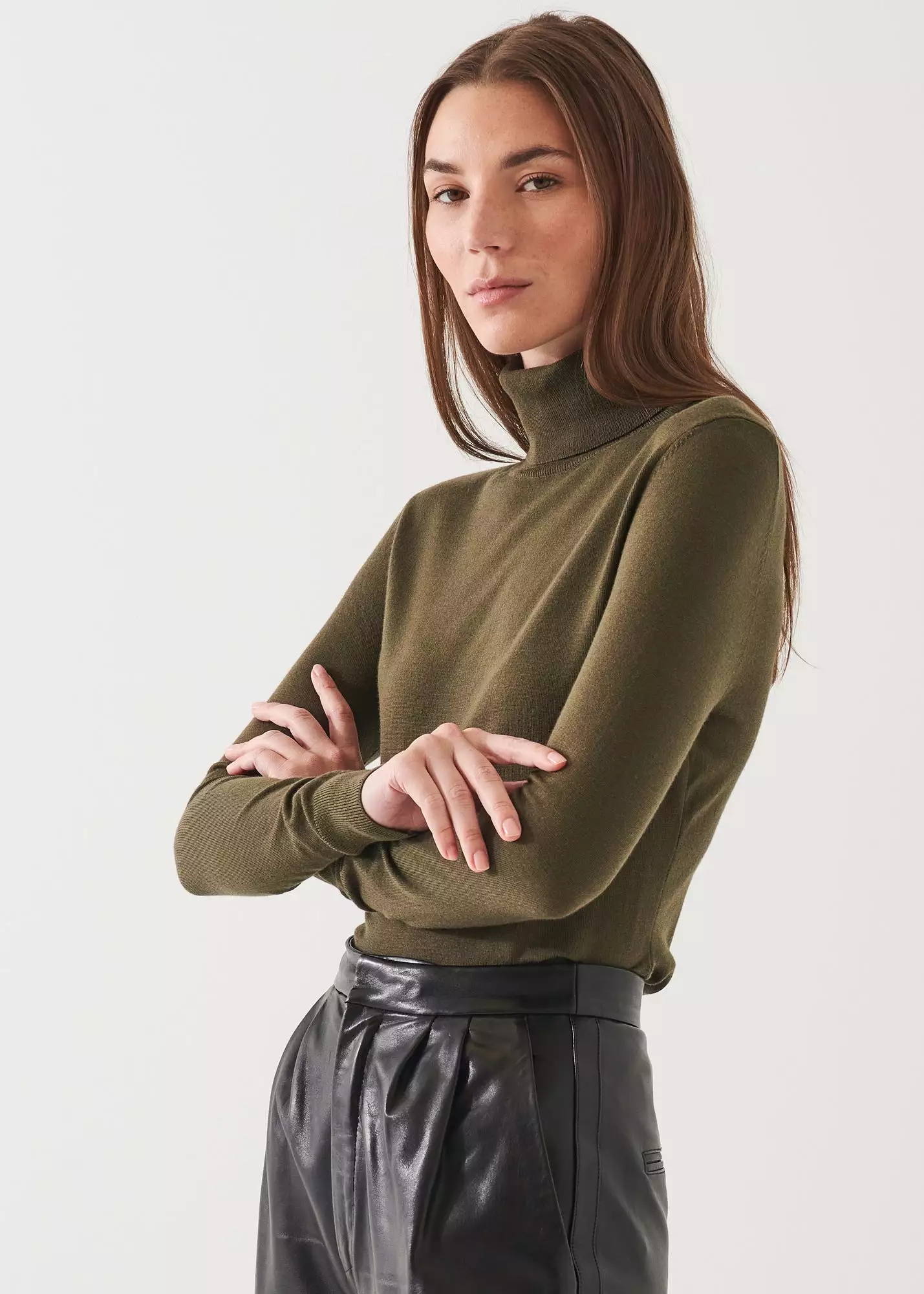 SUPERFINE MERINO TURTLENECK